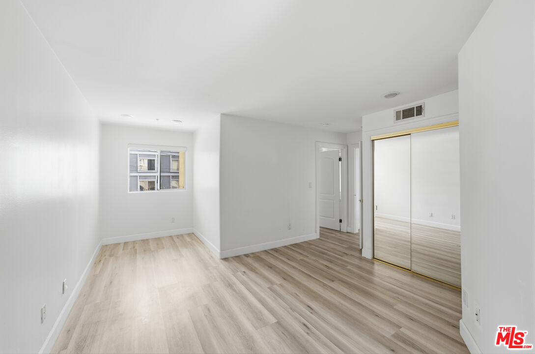 2311 Schader Dr Unit: 107
