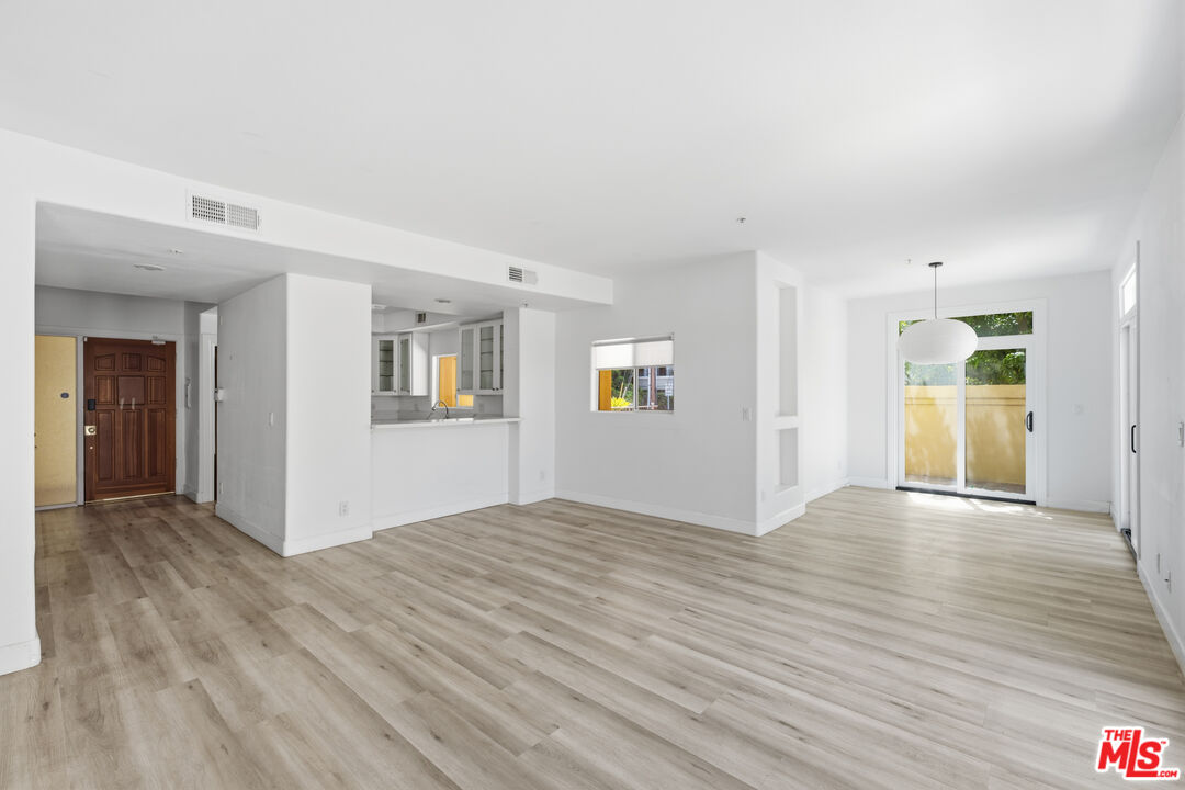2311 Schader Dr Unit: 107