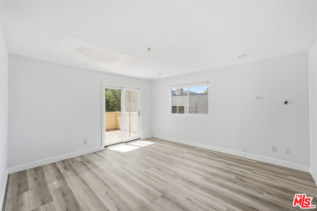 2311 Schader Dr Unit: 107