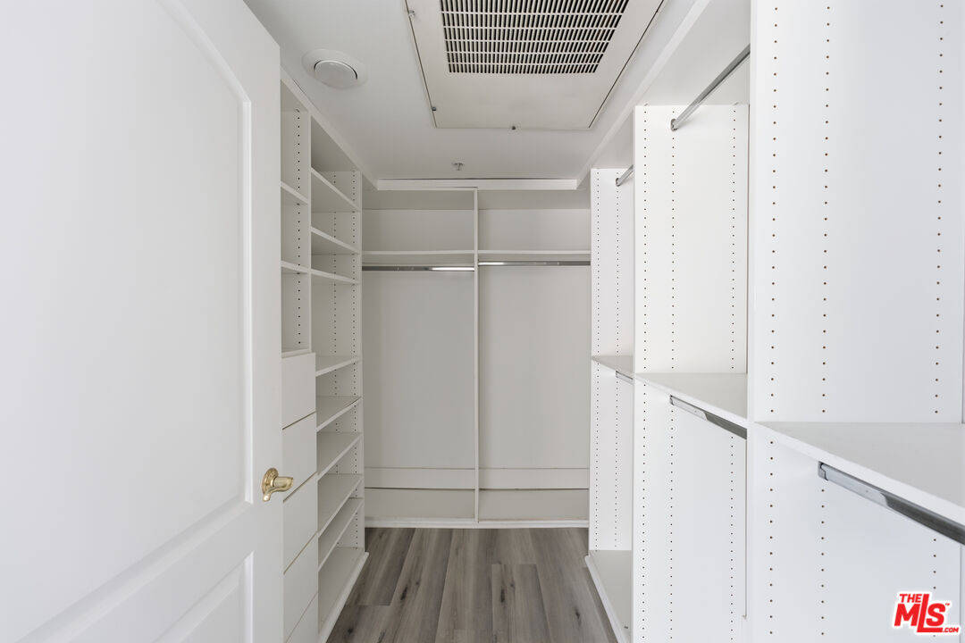 2311 Schader Dr Unit: 107