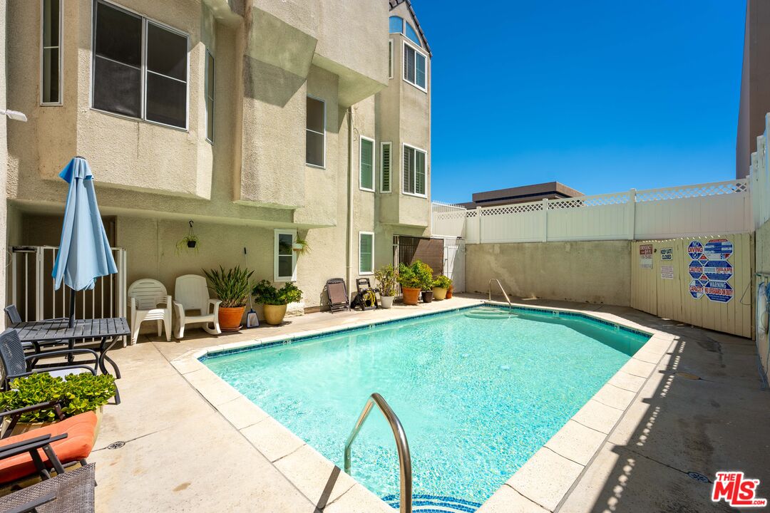 5145 Yarmouth Ave Unit: 29