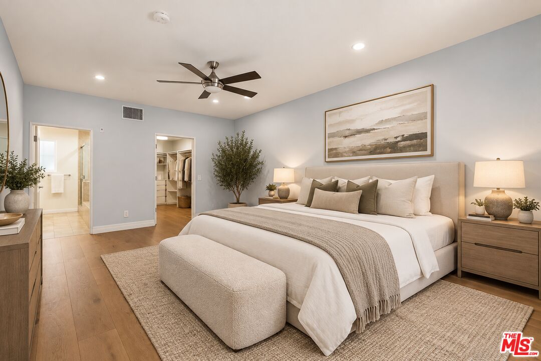 851 N San Vicente Blvd Unit: 117