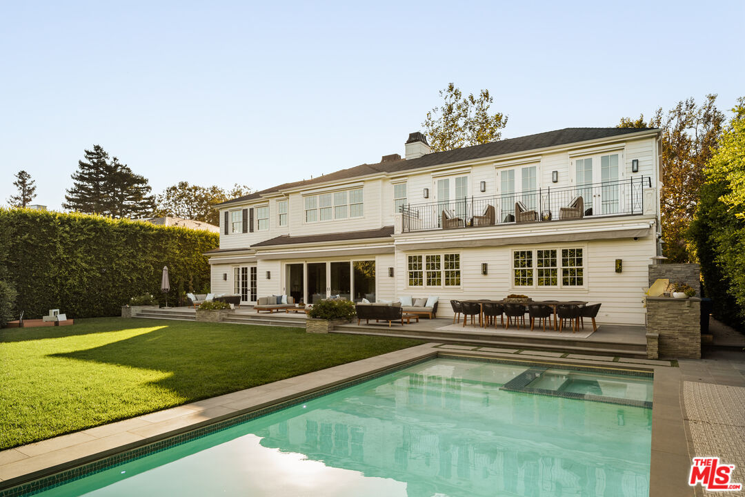 1232 Corsica Dr