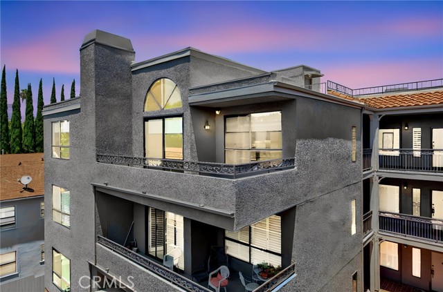 14844 Dickens Unit: 301