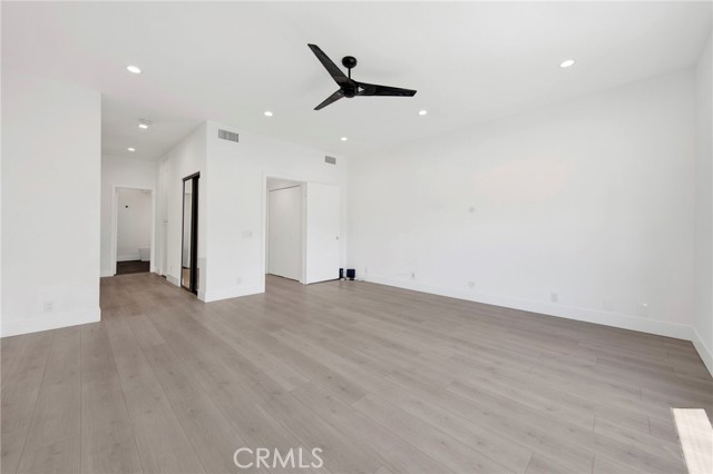 14844 Dickens Unit: 301