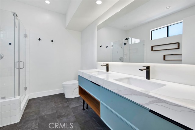 14844 Dickens Unit: 301