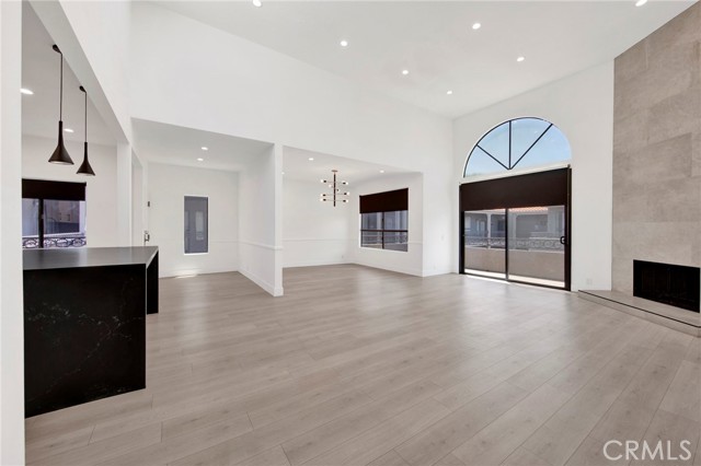 14844 Dickens Unit: 301