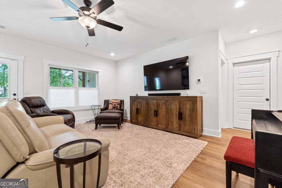 1100 Hidden Hills Circle