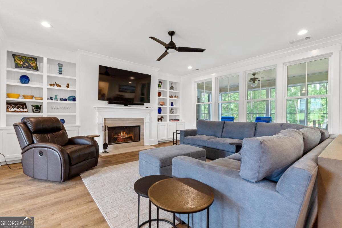 1100 Hidden Hills Circle