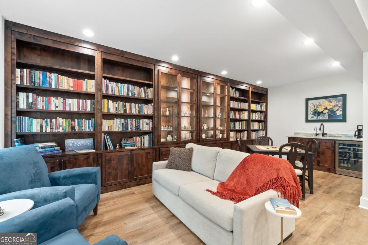 1100 Hidden Hills Circle