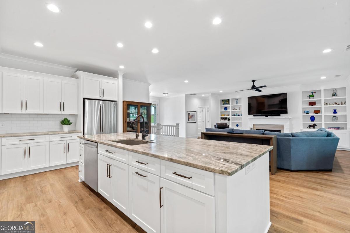 1100 Hidden Hills Circle