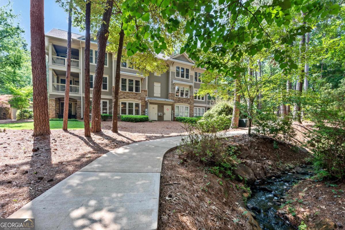 1010B Portage Trail