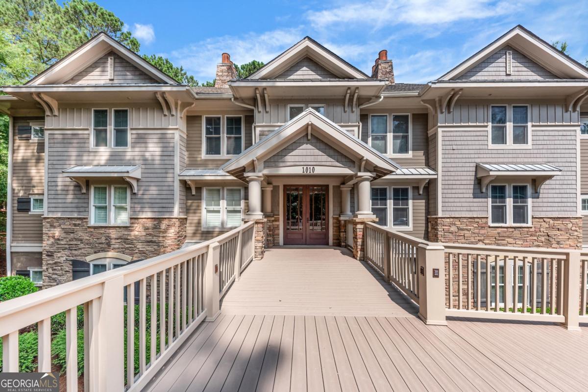 1010B Portage Trail