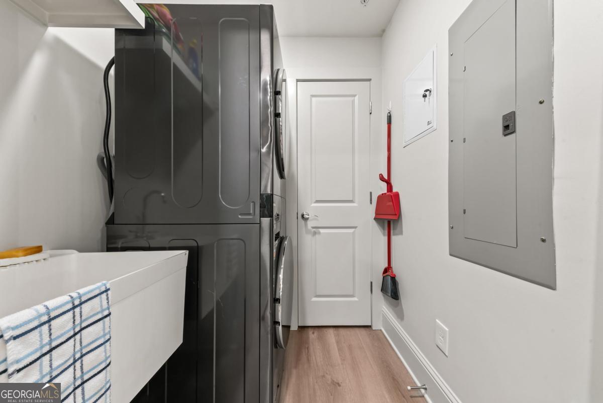 1010B Portage Trail