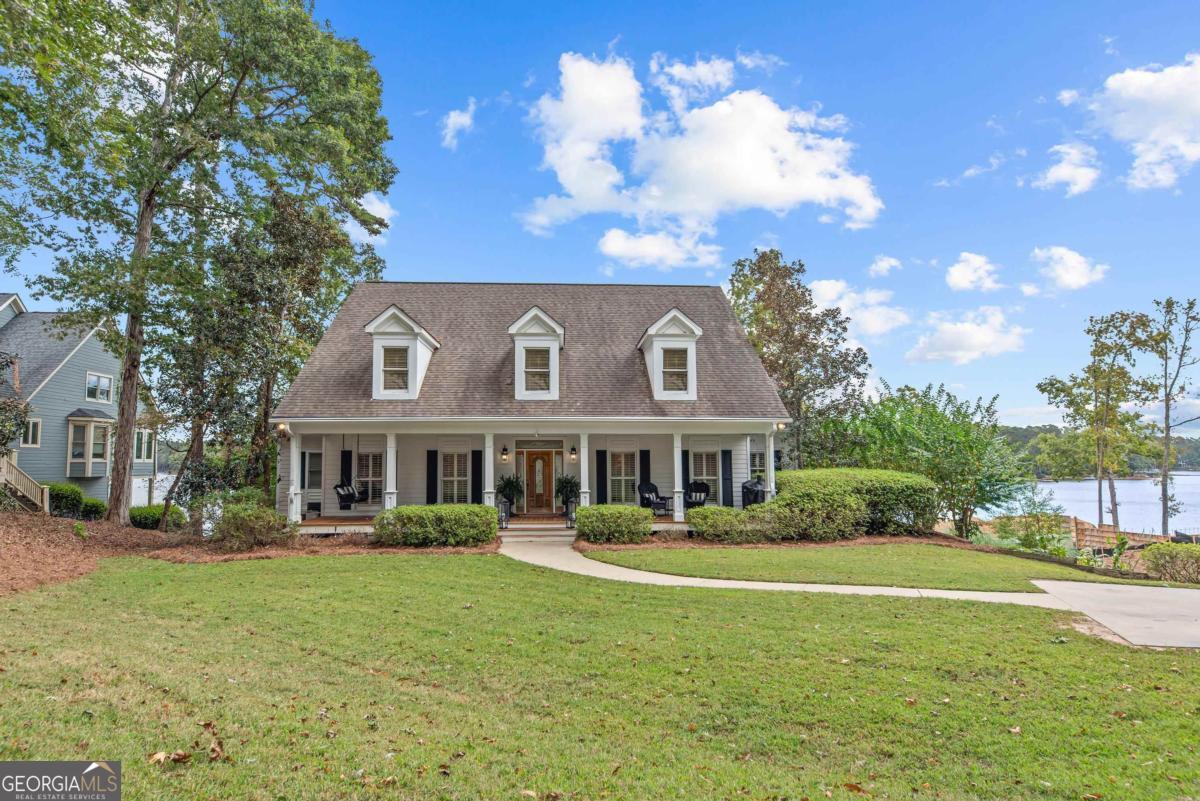 1651 Lighthouse Circle