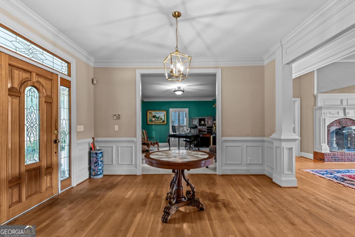 1651 Lighthouse Circle