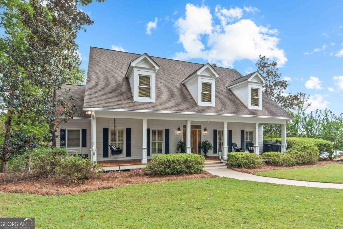 1651 Lighthouse Circle
