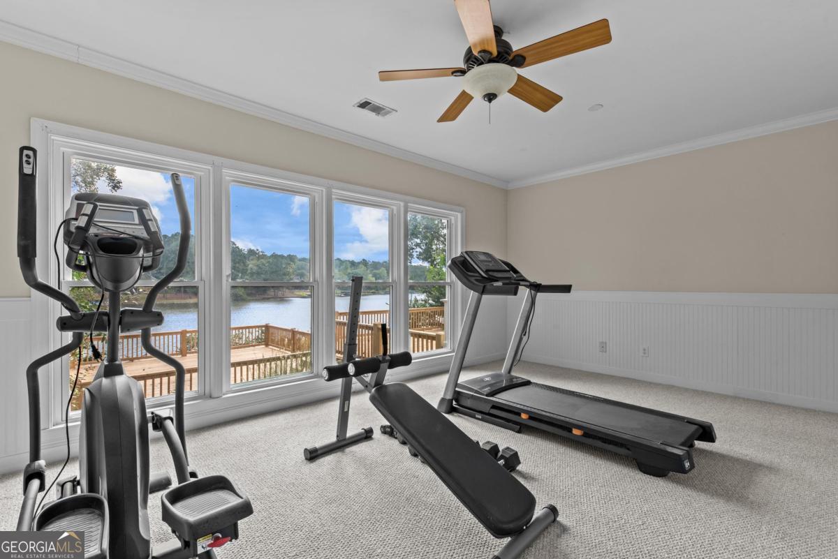 1651 Lighthouse Circle