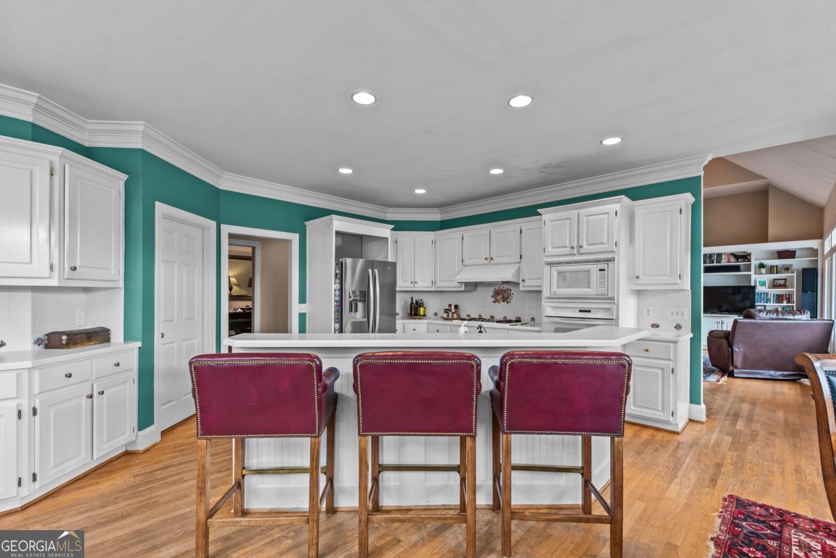 1651 Lighthouse Circle