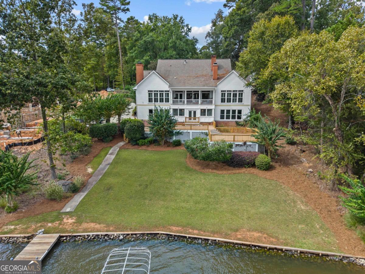 1651 Lighthouse Circle