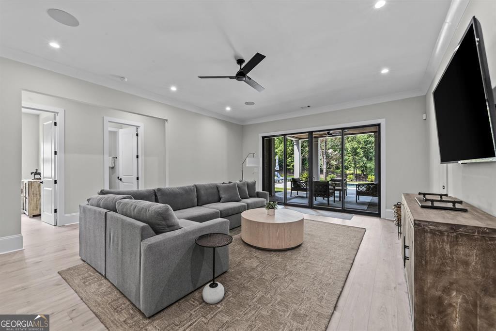 1111 Scull Shoals Drive