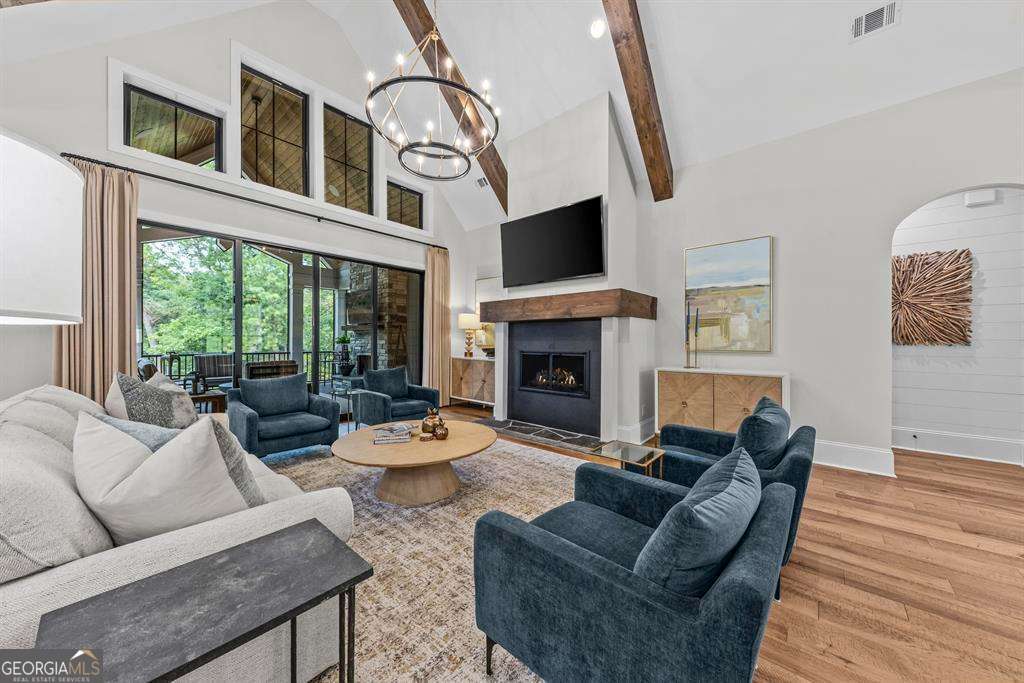 1111 Scull Shoals Drive