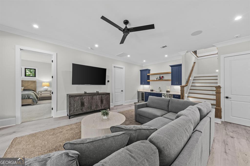 1111 Scull Shoals Drive