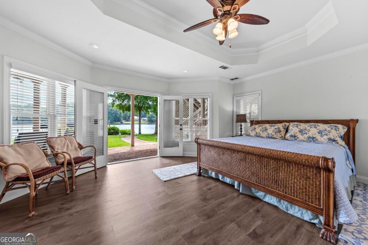 1080 Shoal Creek Court
