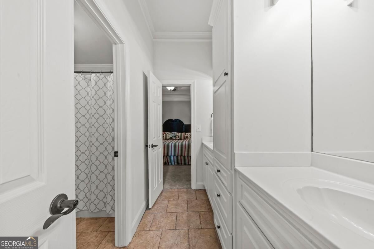 1080 Shoal Creek Court