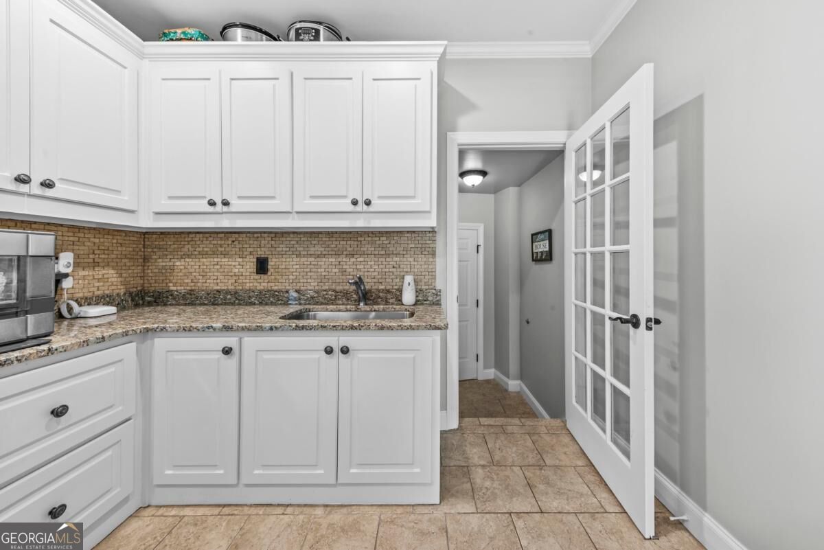 1080 Shoal Creek Court