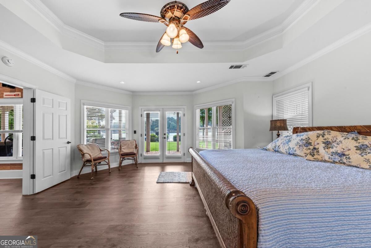 1080 Shoal Creek Court
