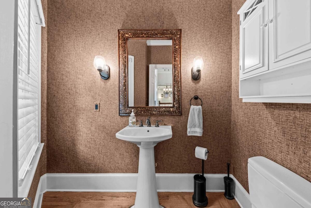 1080 Shoal Creek Court