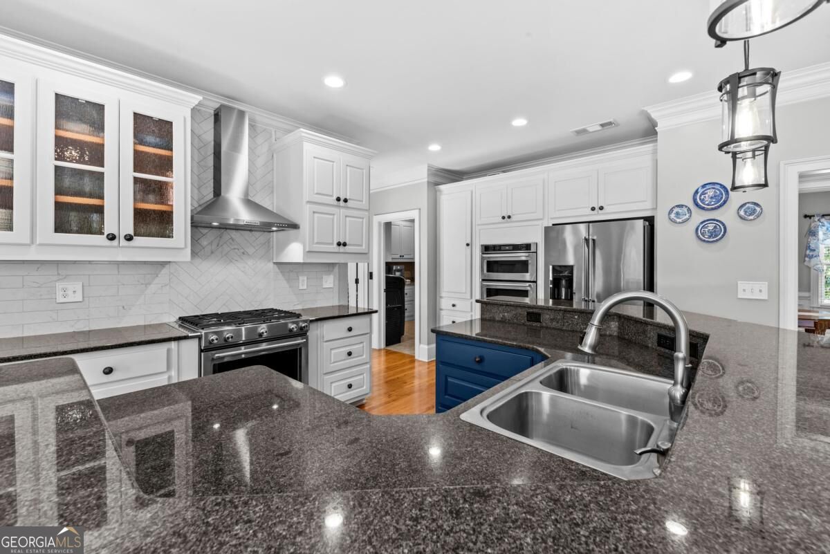 1080 Shoal Creek Court