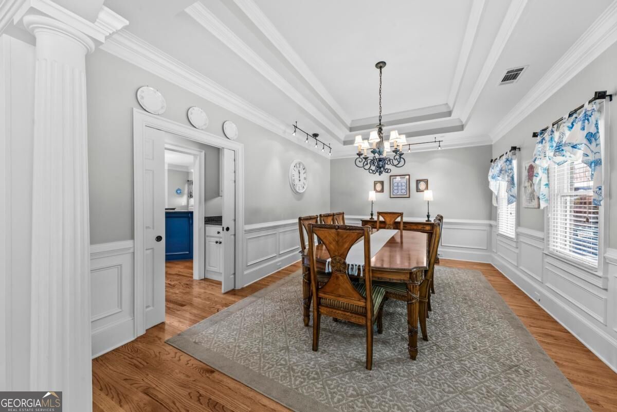 1080 Shoal Creek Court
