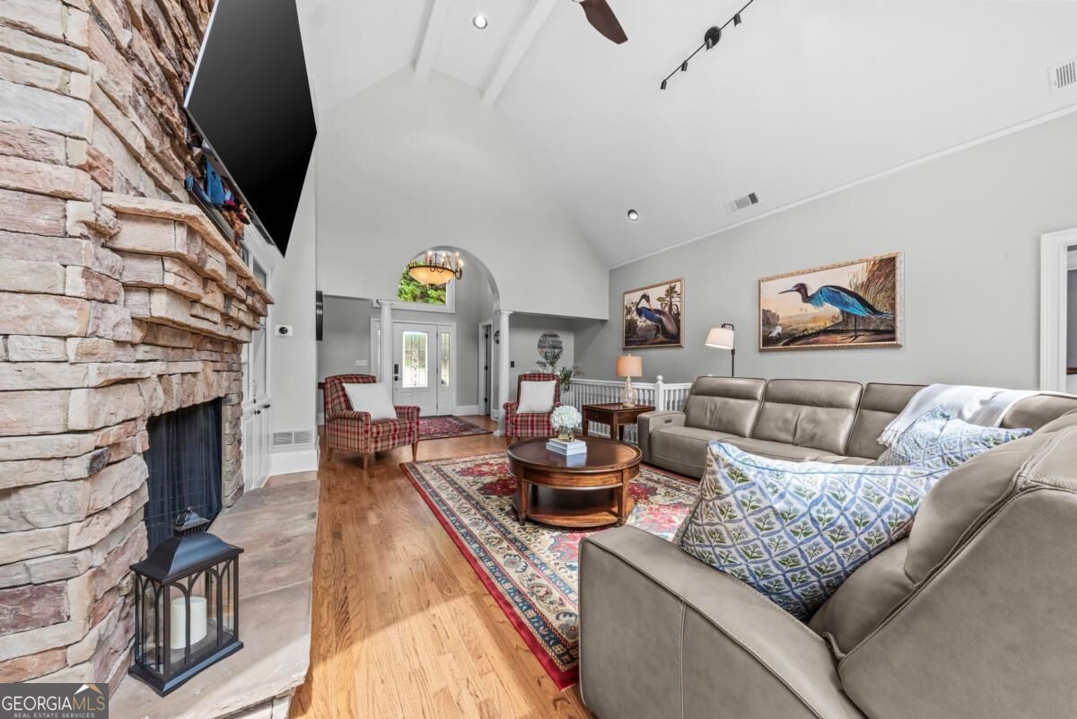 1080 Shoal Creek Court