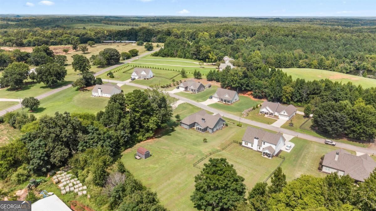 112 Alexander Lakes Drive