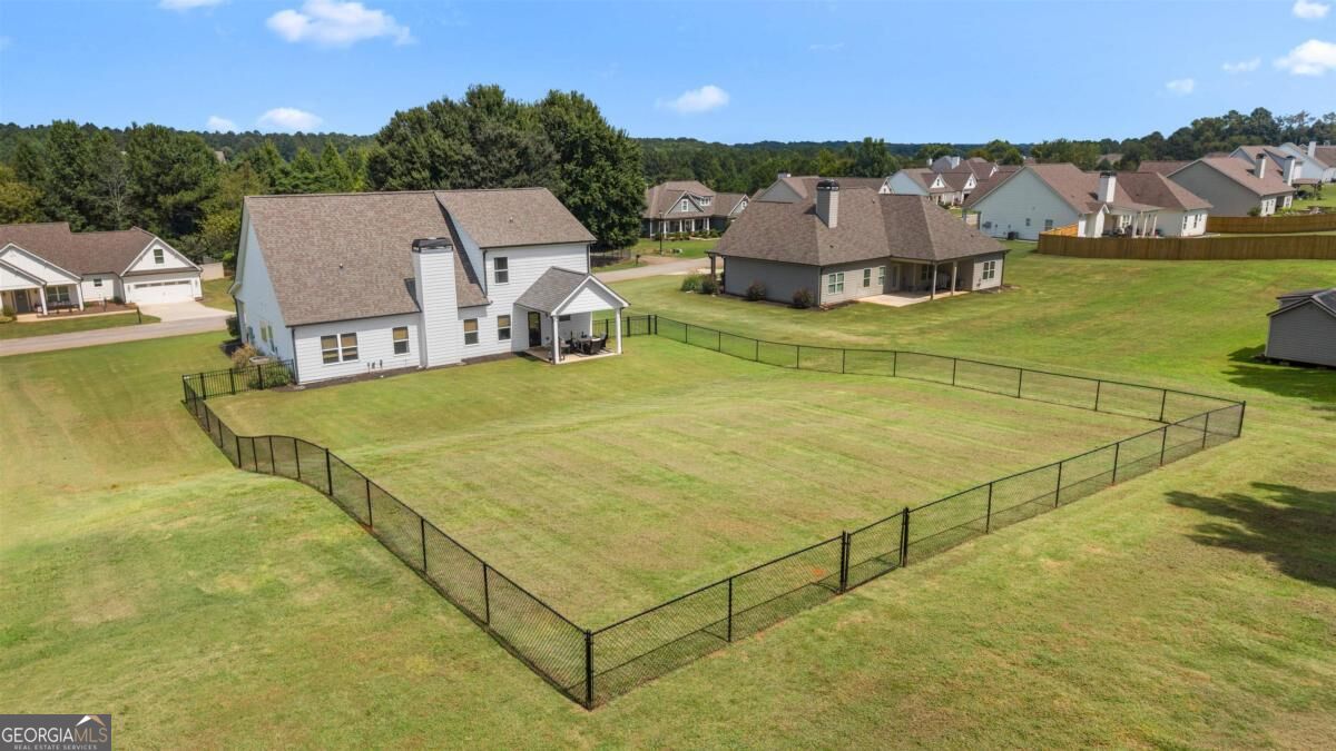 112 Alexander Lakes Drive