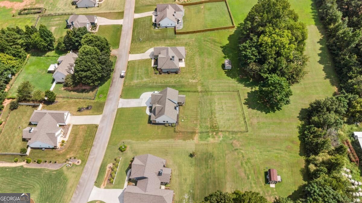 112 Alexander Lakes Drive