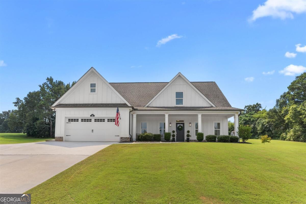 112 Alexander Lakes Drive