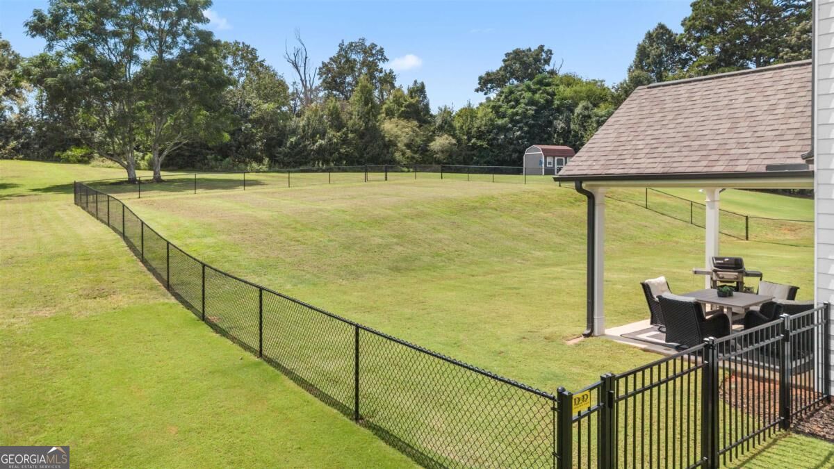112 Alexander Lakes Drive