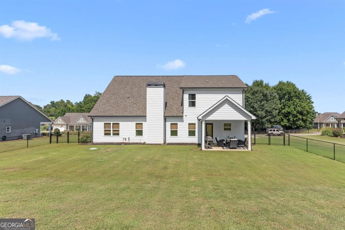 112 Alexander Lakes Drive