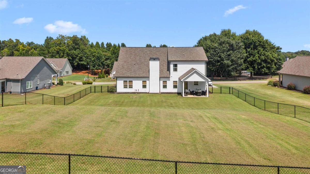 112 Alexander Lakes Drive