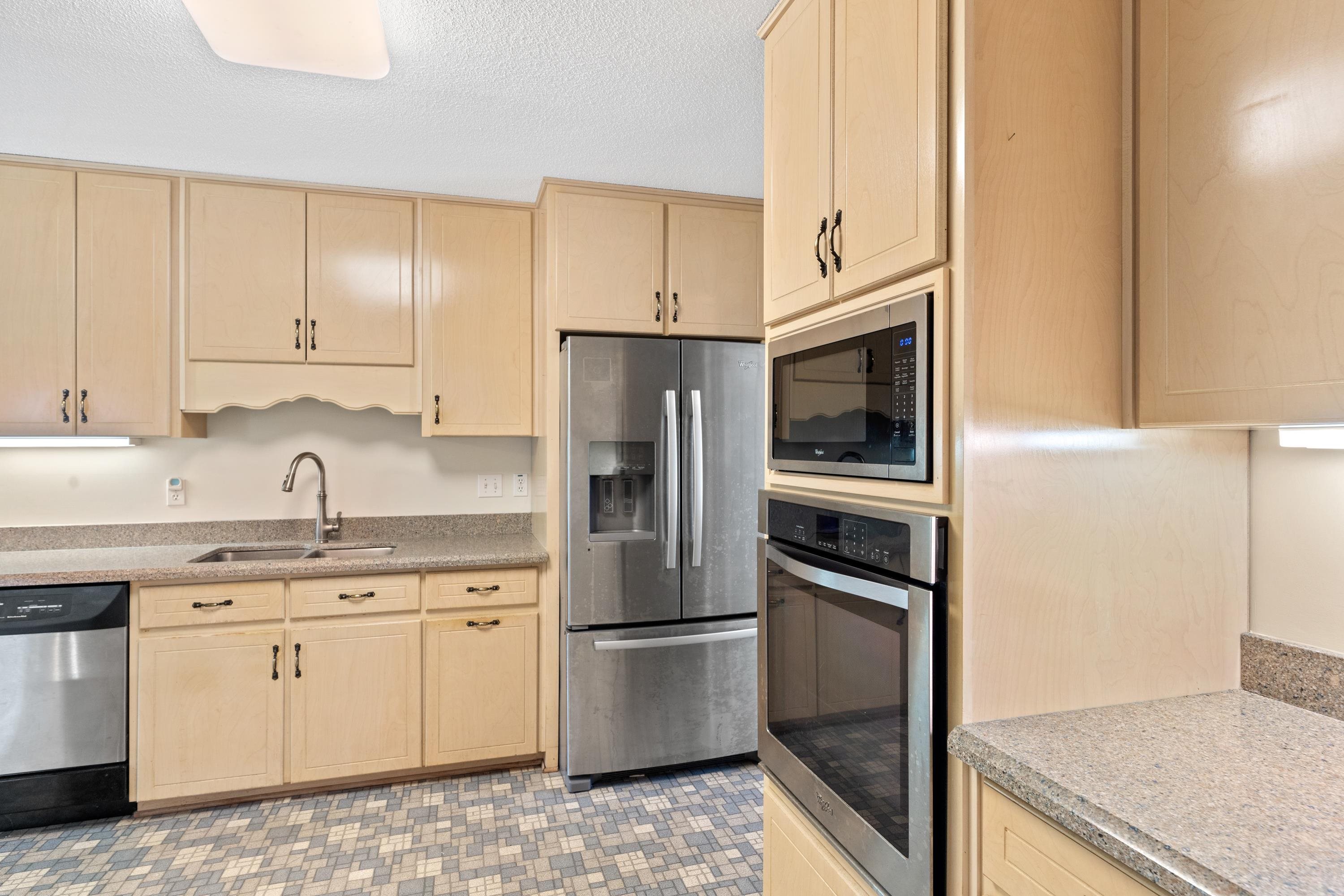 298 W RIVER BEND DRIVE