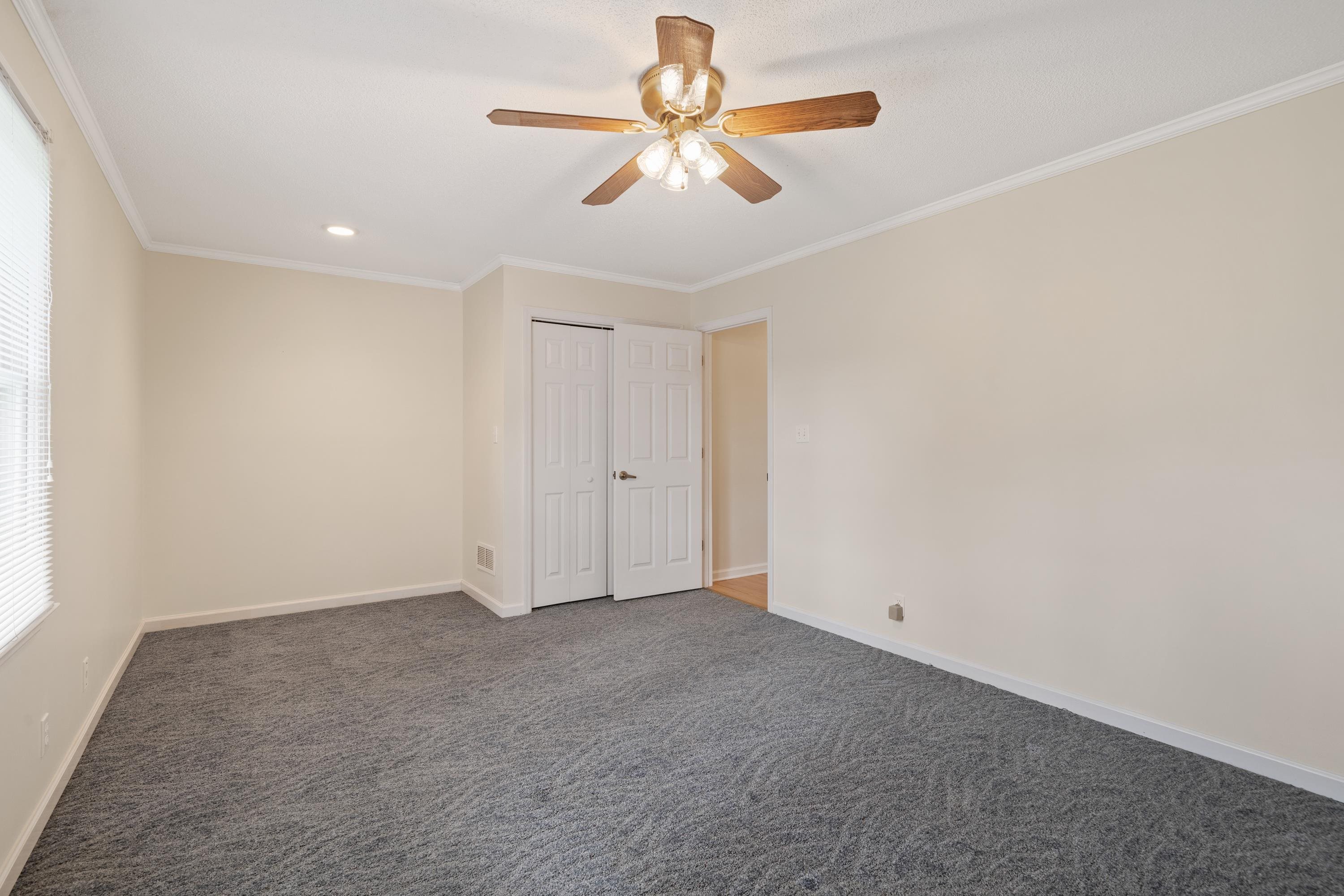 298 W RIVER BEND DRIVE