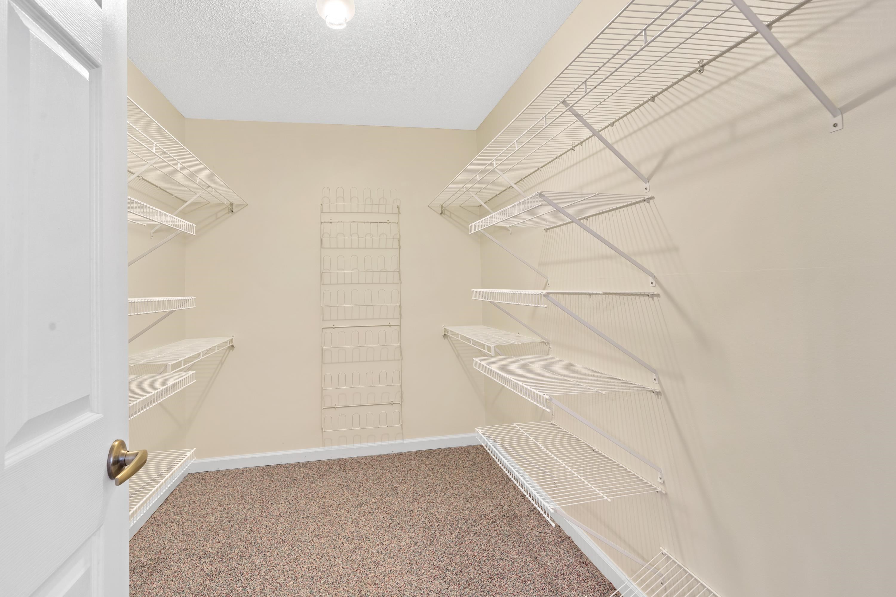 298 W RIVER BEND DRIVE