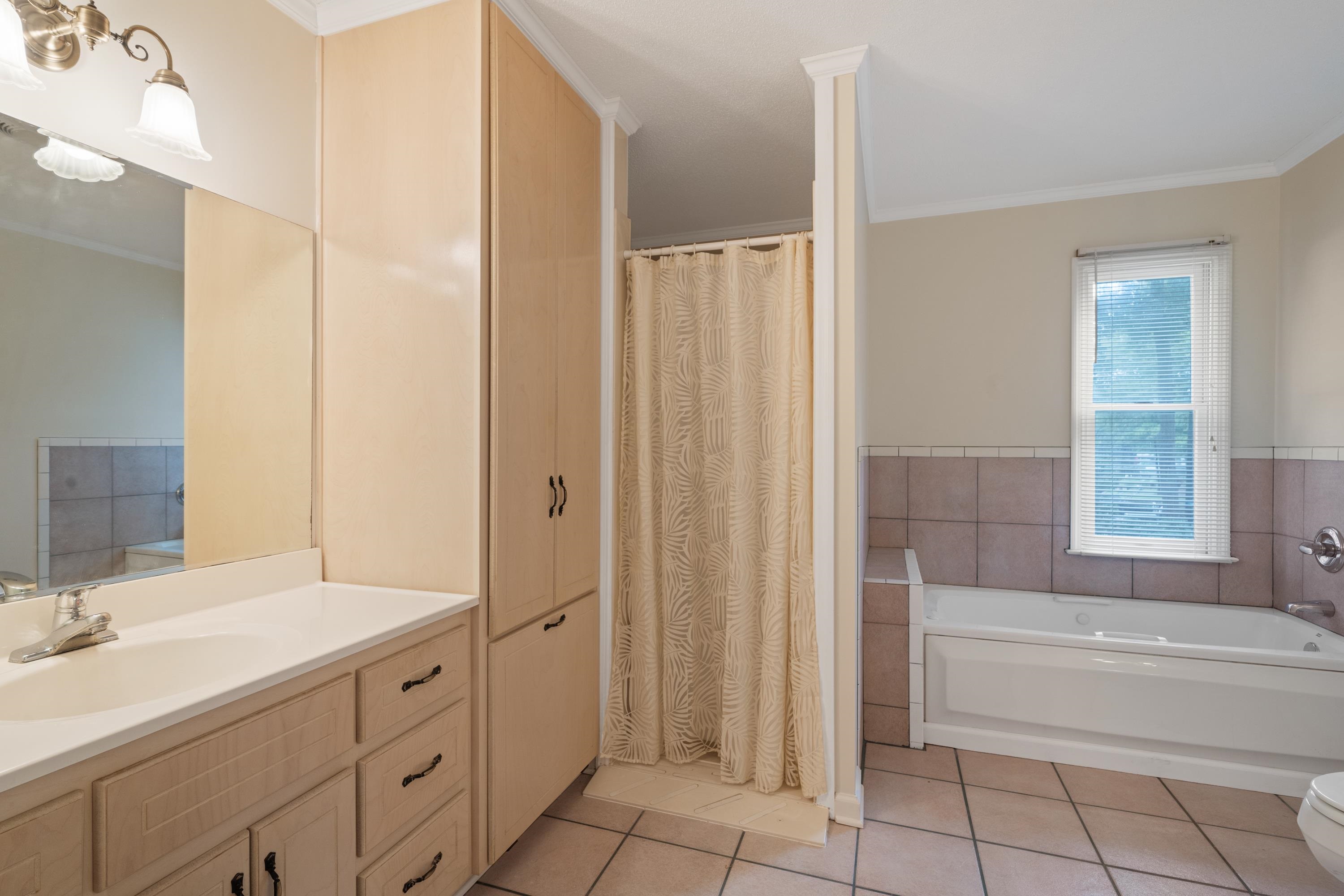 298 W RIVER BEND DRIVE