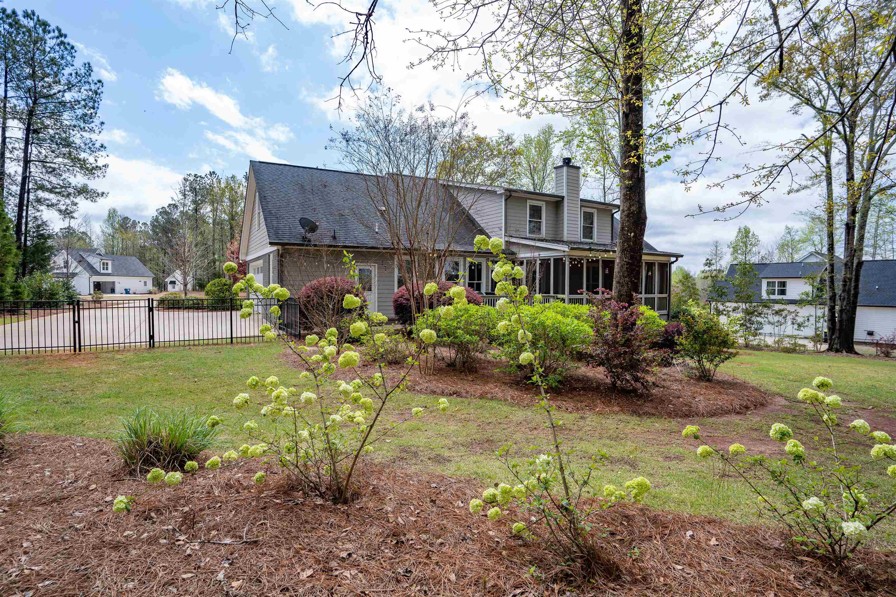 1100 GRAHAM DRIVE