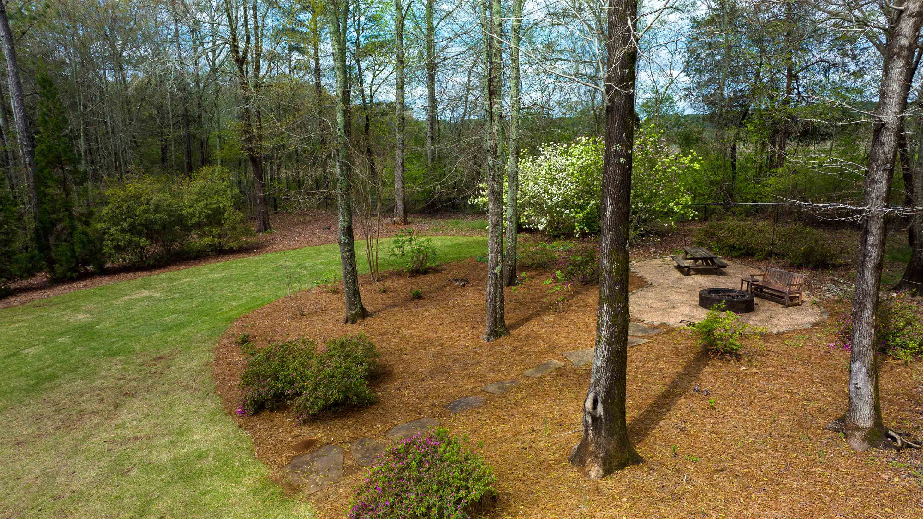 1100 GRAHAM DRIVE