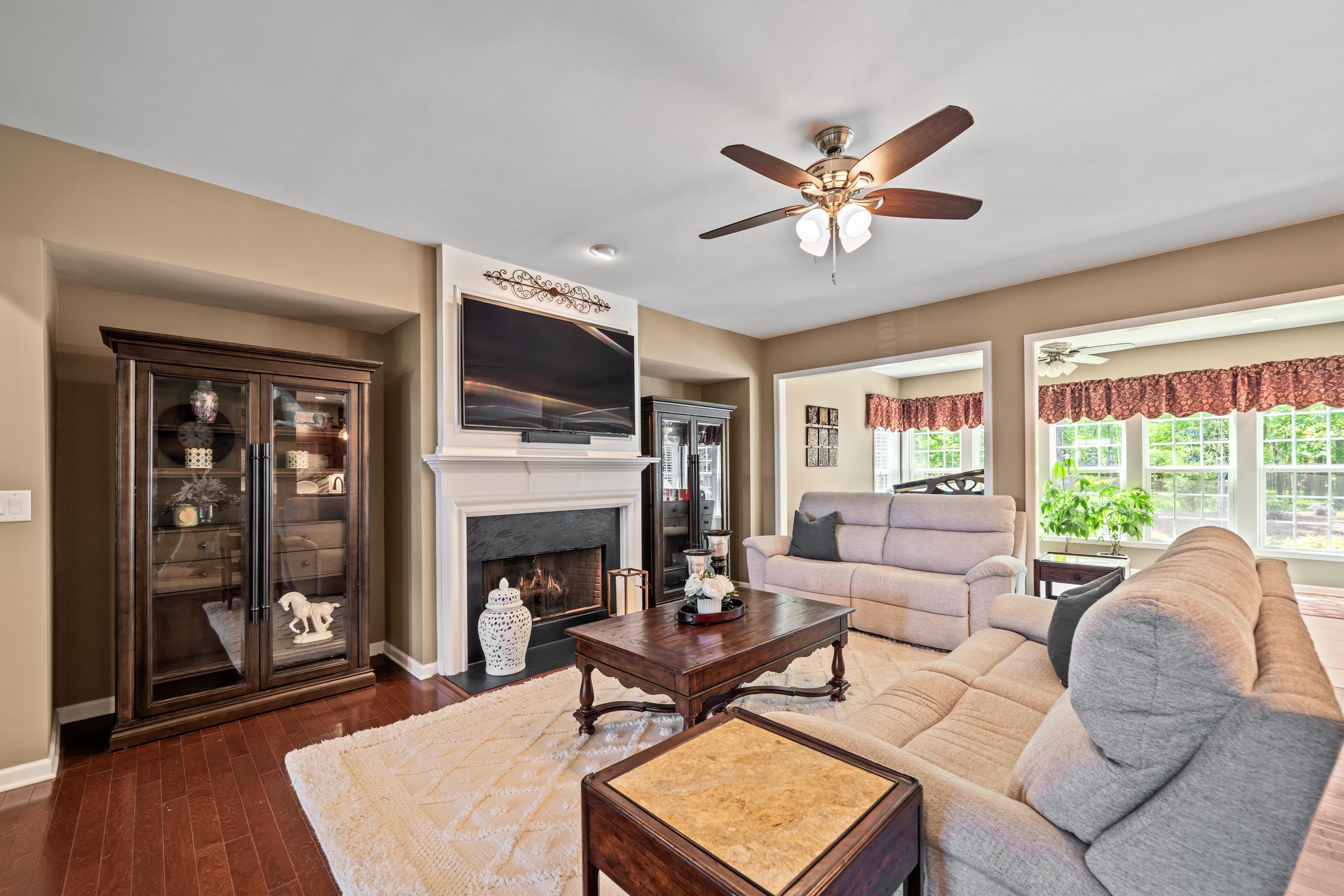 1080 WATER FRONT ROAD