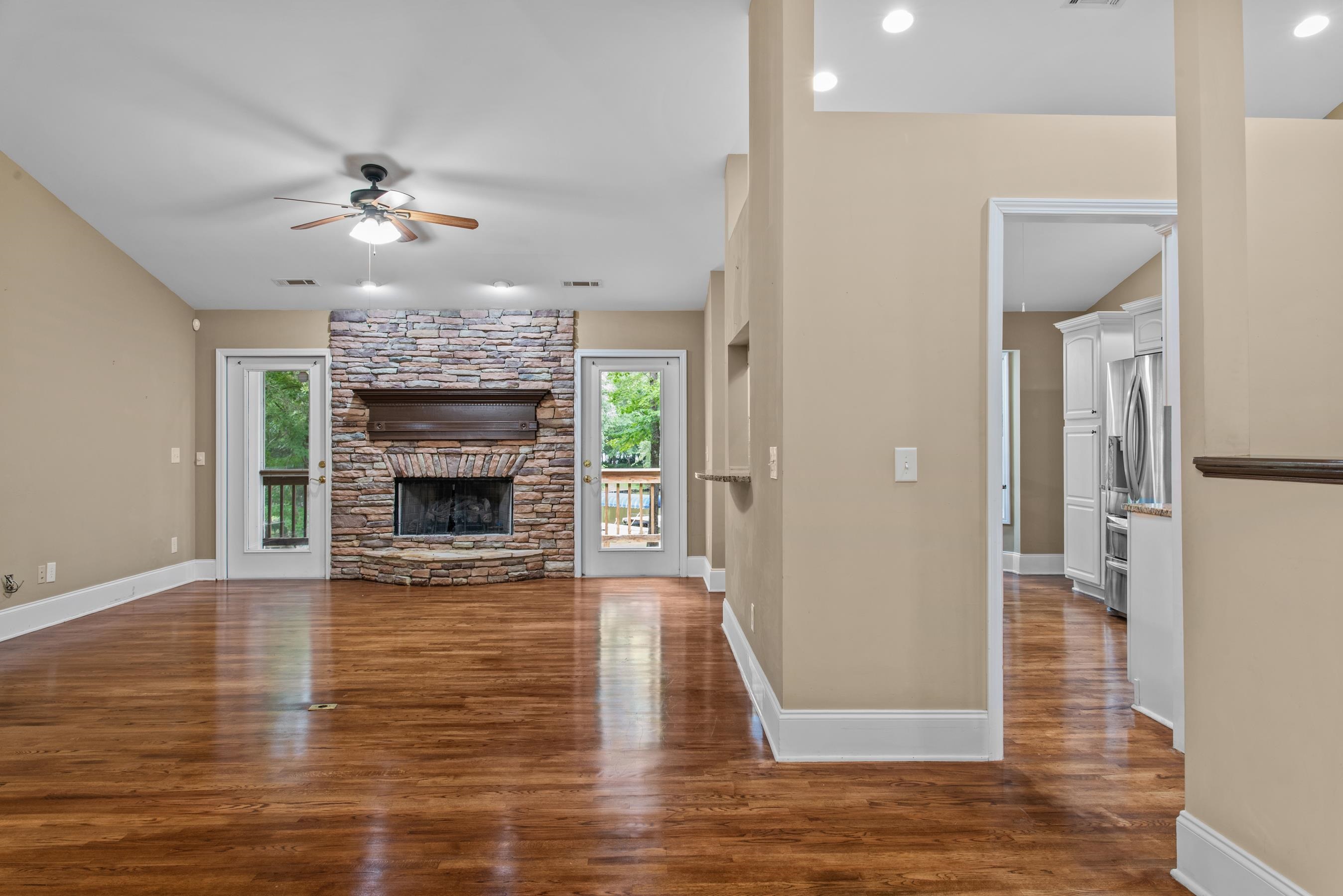 119 LULLWATER LANE